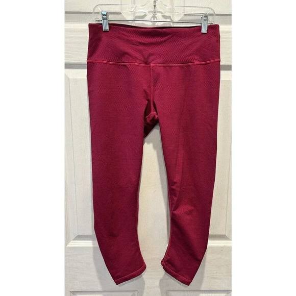 PrAna Womens Misty Capri Leggings‎ Size Large Fuschia Textured Ruched Athleisure - Picture 1 of 5